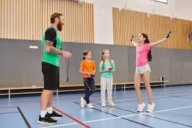 NBA战报：凯尔特人115-101公牛取NBA4连胜，安芬尼-西蒙斯27+3+3