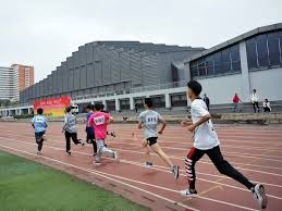 TA：曼联在英超比赛中控球率较低时，往往能取得更好的结果