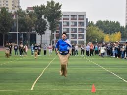 意甲第20轮，佛罗伦萨1-1米兰比赛中两位主帅均被红牌罚出，裁判报告已确认