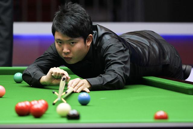 借迅捷的三 借迅捷的三